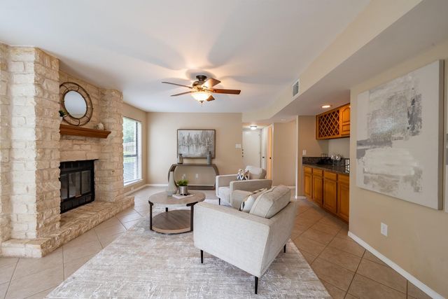 9005 Scottish Pastures DR, Austin, TX 78750