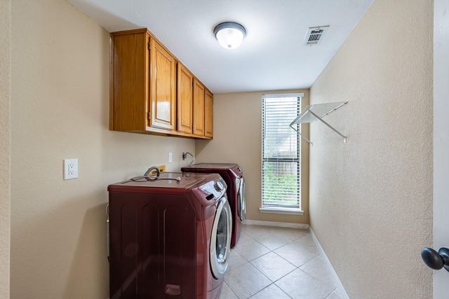 9005 Scottish Pastures DR, Austin, TX 78750