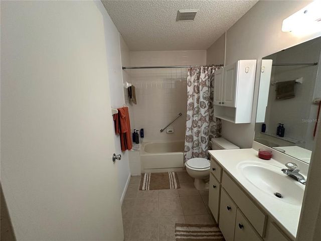 8801 SW 92ND STREET B, Ocala, FL 34481