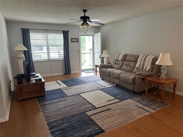 8801 SW 92ND STREET B, Ocala, FL 34481