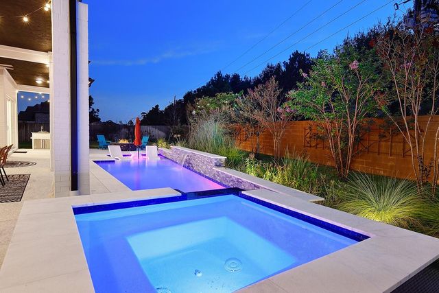 25031 Karacabey Court, The Woodlands, TX 77389