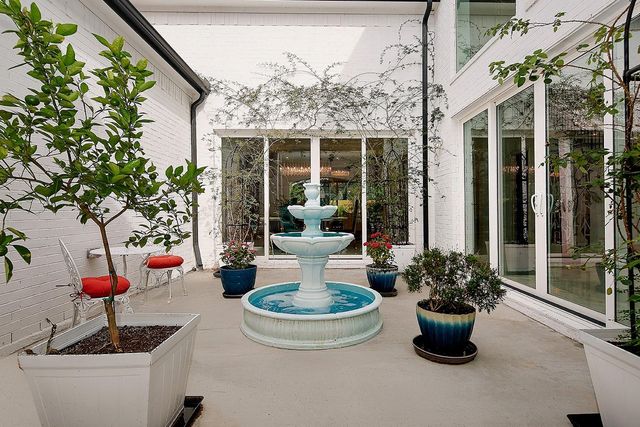 25031 Karacabey Court, The Woodlands, TX 77389