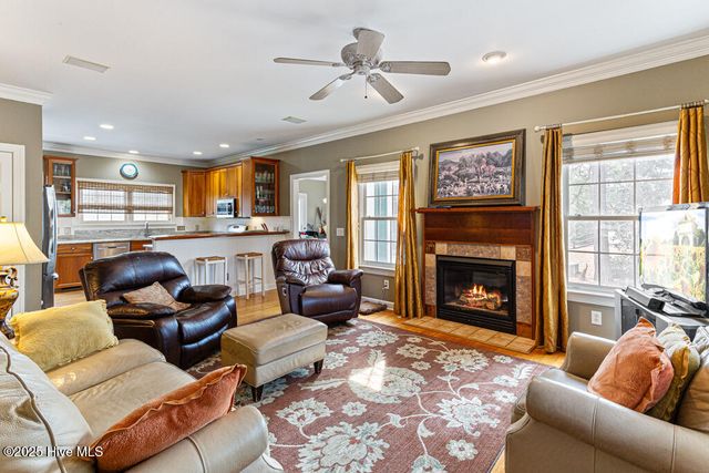 334 Hennings Drive, Vass, NC 28394