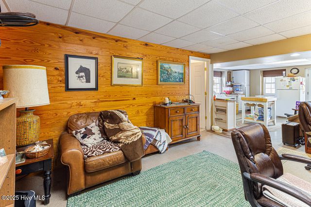 334 Hennings Drive, Vass, NC 28394
