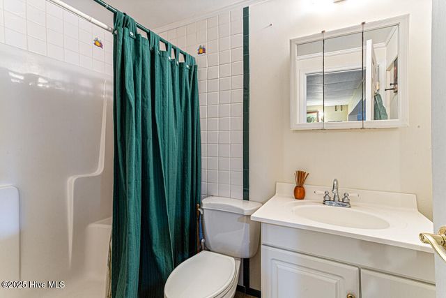334 Hennings Drive, Vass, NC 28394