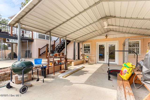 334 Hennings Drive, Vass, NC 28394