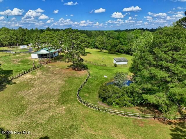 334 Hennings Drive, Vass, NC 28394