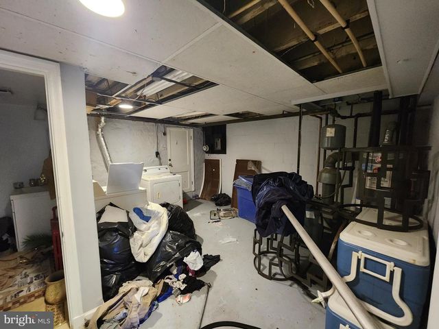 1310 EDISON HWY, Baltimore, MD 21213