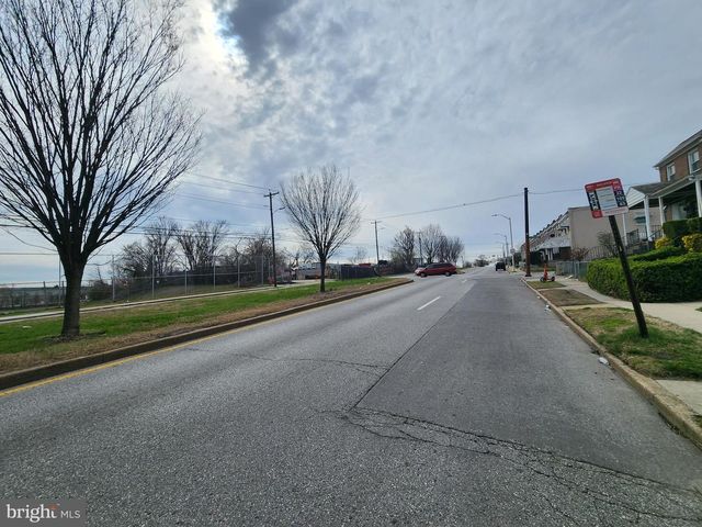 1310 EDISON HWY, Baltimore, MD 21213