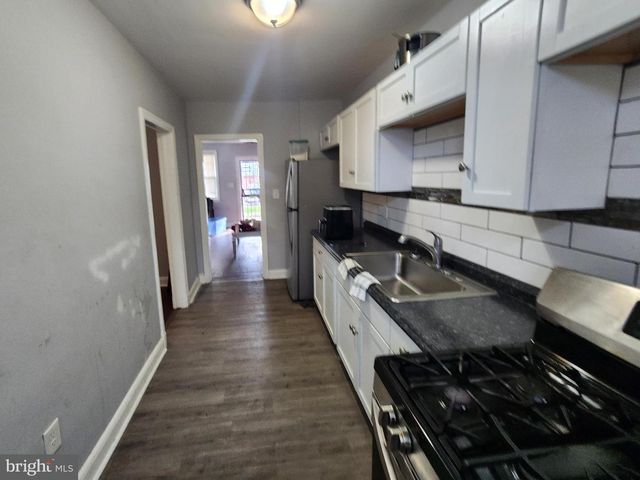 1310 EDISON HWY, Baltimore, MD 21213