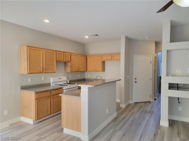 8050 Kings Ransom Street, Las Vegas, NV 89139