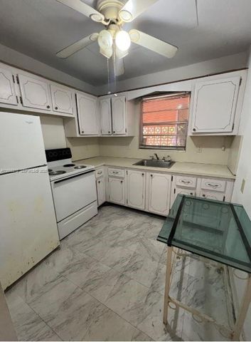 19080 NE 3rd Court 312, Miami, FL 33179