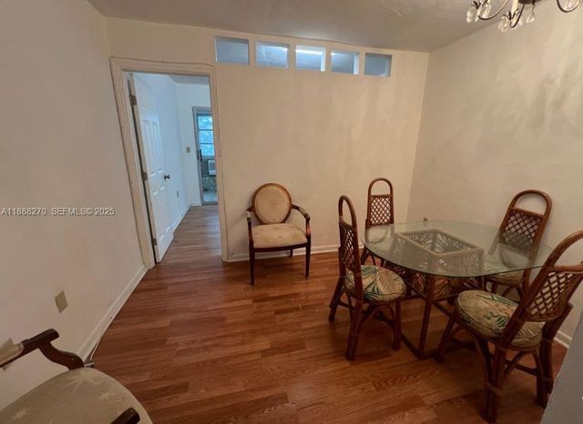 19080 NE 3rd Court 312, Miami, FL 33179