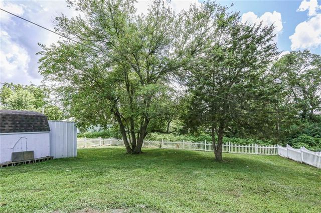 508 3rd Street, Belton, MO 64012