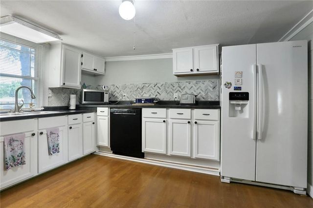 508 3rd Street, Belton, MO 64012