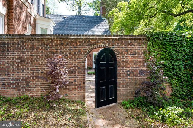 87 LIBRARY PL, Princeton, NJ 08540