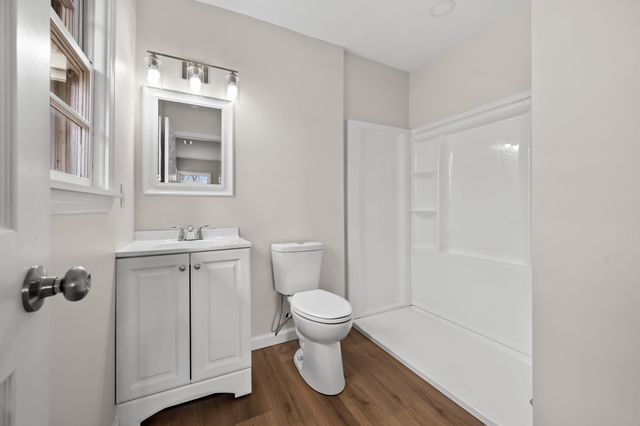 1003 Pickett Dr, Tullahoma, TN 37388