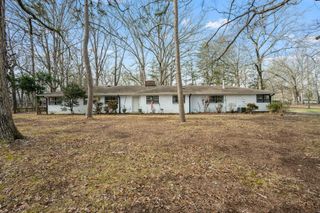 1003 Pickett Dr, Tullahoma, TN 37388