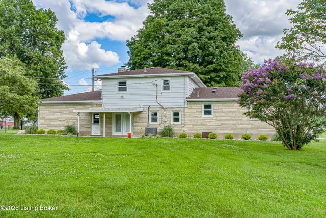 107 Donna Dr, Brandenburg, KY 40108