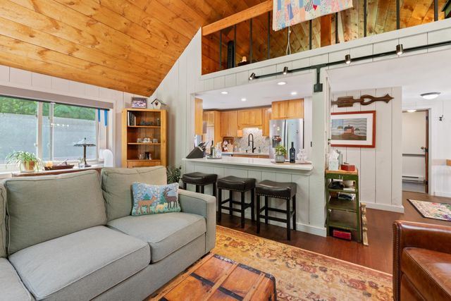 2 Draper Mill Road, Grantham, NH 03753