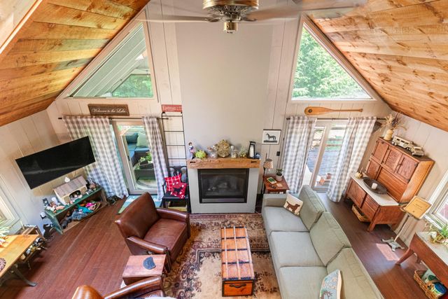 2 Draper Mill Road, Grantham, NH 03753