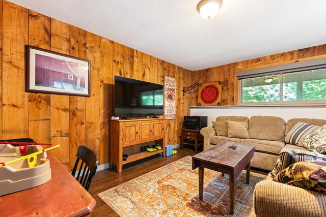 2 Draper Mill Road, Grantham, NH 03753