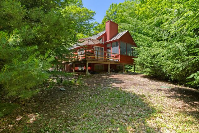 2 Draper Mill Road, Grantham, NH 03753