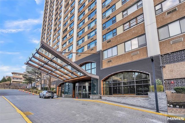 250 Gorge 21E, Cliffside Park, NJ 07010