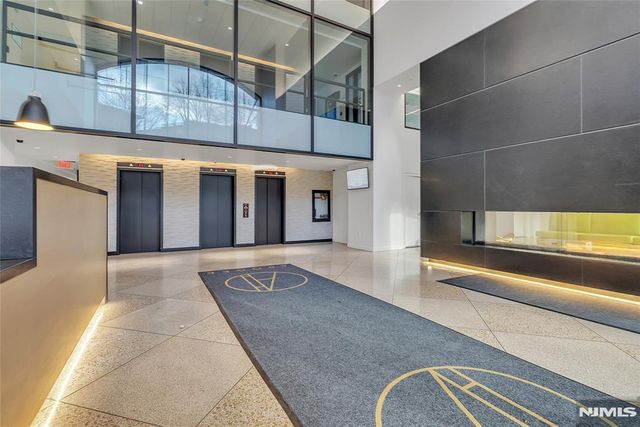 250 Gorge 21E, Cliffside Park, NJ 07010