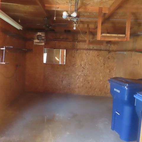 18325 W Lakeview Terrace, Gurnee, IL 60031