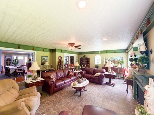 1342 Buchanan Creek Rd, Pulaski, TN 38478