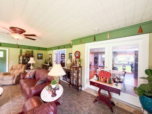 1342 Buchanan Creek Rd, Pulaski, TN 38478