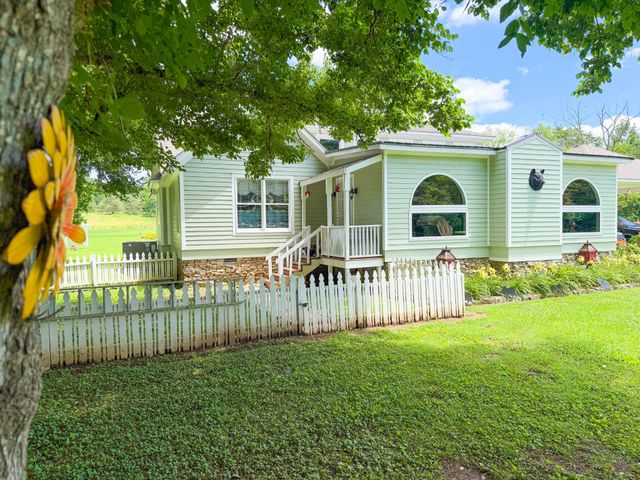 1342 Buchanan Creek Rd, Pulaski, TN 38478