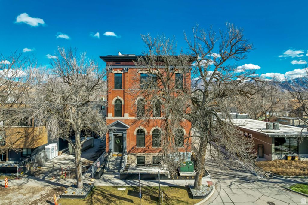 Image 38 of property listing at 849 S 800 E #4, Salt Lake City, UT 84102