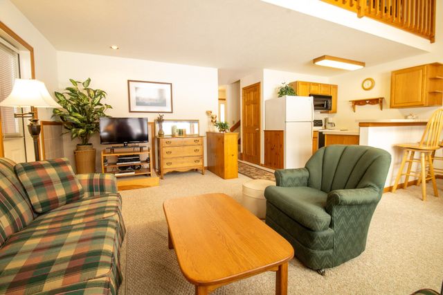 1646 Daniel Webster Highway Unit 42, Woodstock, NH 03293