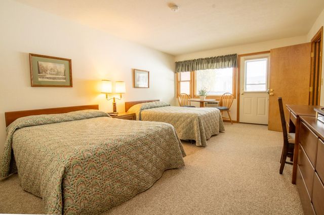 1646 Daniel Webster Highway Unit 42, Woodstock, NH 03293