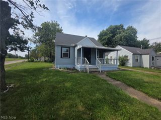 1936 Lakeview Avenue, Lorain, OH 44053