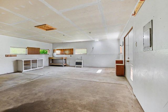 4761 E Arrowhead Drive, Berrien Springs, MI 49103
