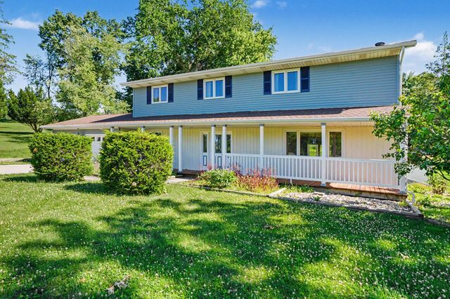 4761 E Arrowhead Drive, Berrien Springs, MI 49103