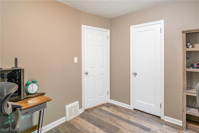 2447 24th Street, Cuyahoga Falls, OH 44223