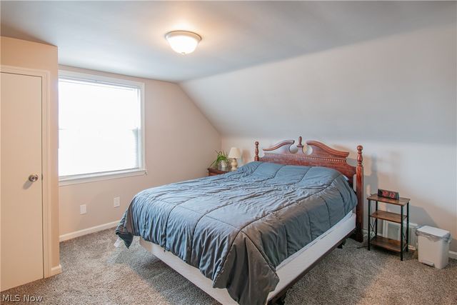 2447 24th Street, Cuyahoga Falls, OH 44223