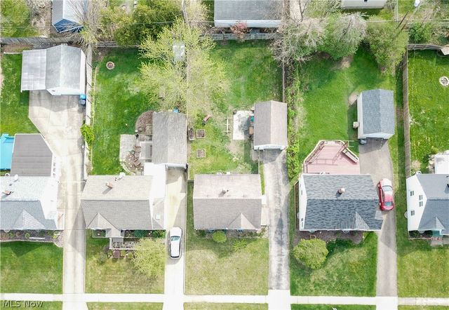 2447 24th Street, Cuyahoga Falls, OH 44223