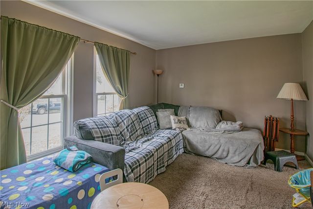 2447 24th Street, Cuyahoga Falls, OH 44223