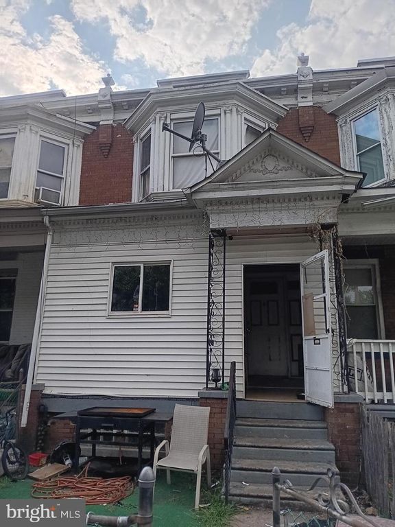 1323 PARK BLVD, Camden, NJ 08103