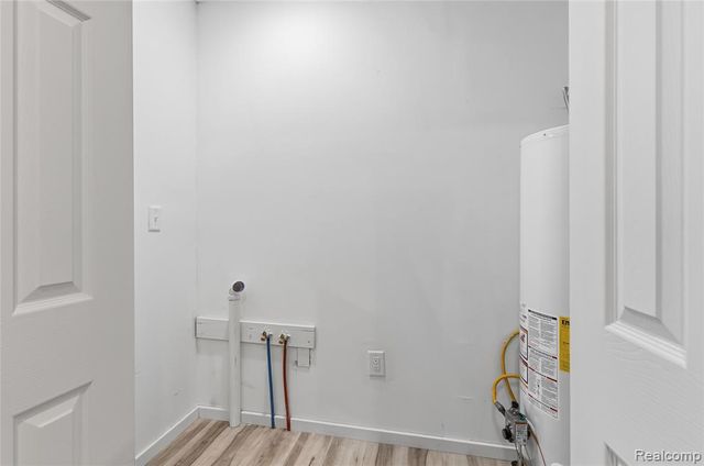 137 S Andre Street, Saginaw, MI 48602