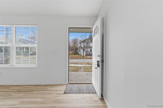 137 S Andre Street, Saginaw, MI 48602