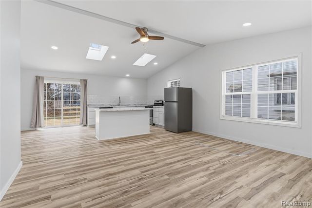 137 S Andre Street, Saginaw, MI 48602