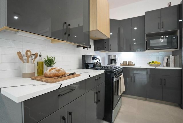 6206 Cebra Street, Houston, TX 77091