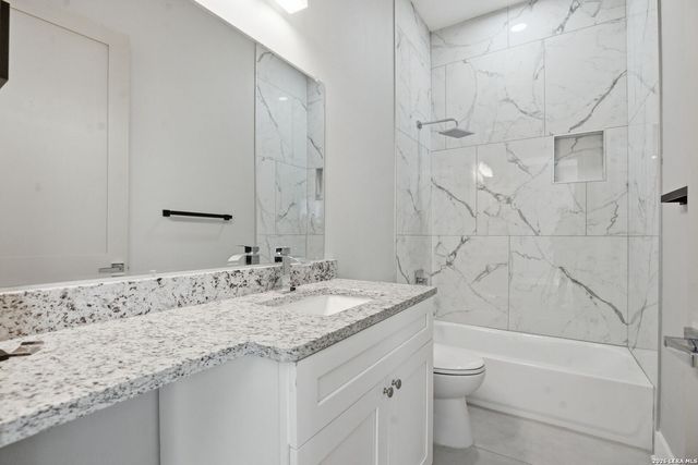 118 Clark, San Antonio, TX 78203