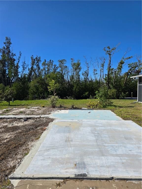 7228 Cobiac DR, ST. JAMES CITY, FL 33956 — photo 4